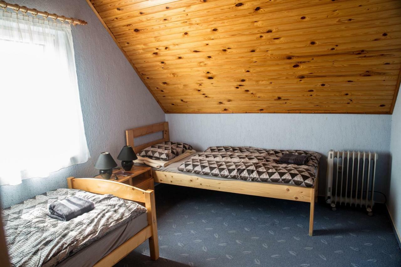 Berger Pince-vendégház, Hajósi pincék Extérieur photo